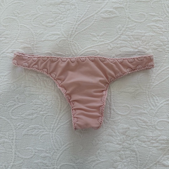 Posh Pua Baby Pink Crotchet Bikini Bottoms👙 - Picture 1 of 4